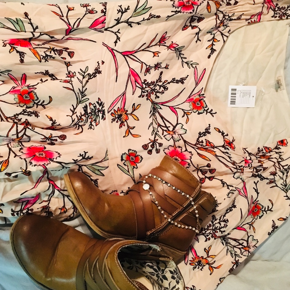 Beige flower printed dress